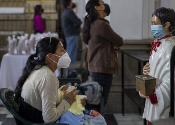 Guatemala: VP pide destituciones por pruebas COVID-19 falsas
