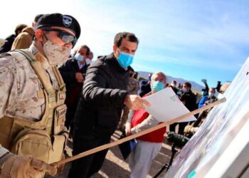 Chile deportará 100 migrantes varados en la frontera con Bolivia