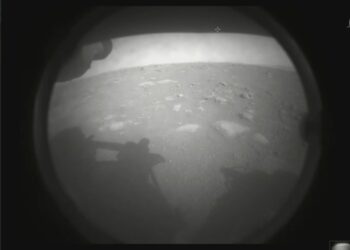El rover de la NASA aterrizó en Marte para buscar signos de vida antigua