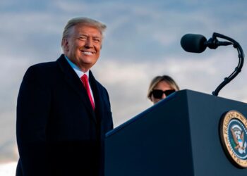 Senado de EE.UU absuelve a Trump de hechos ocurridos en el Capitolio