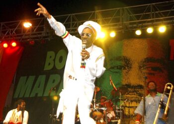 Muere astro de reggae Bunny Wailer, el último de los Wailers