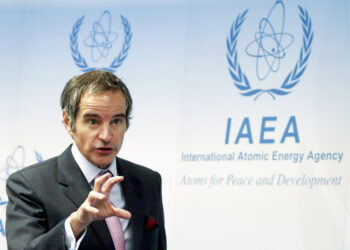 Irán se reunirá con expertos de la ONU para tratar hallazgo de uranio