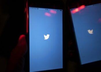 Rusia reduce la velocidad de carga de fotos en Twitter