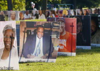 Covid-19 elevó casi 16% total de muertes en EE.UU. en 2020