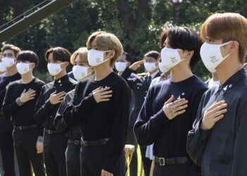 BTS condena racismo antiasiático, dice haberlo sufrido