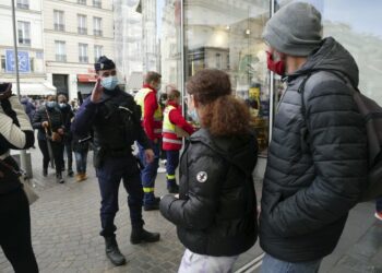 Los viajes aéreos de Estados Unidos están en rebote a pesar de la pandemia