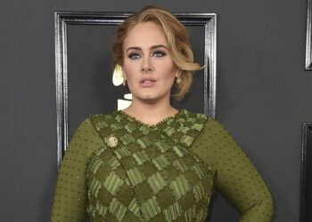 Custodia compartida y sin manutención del cónyuge, como resultado del divorcio de Adele
