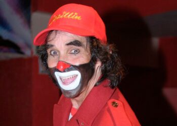 Payaso mexicano Cepillín muere a los 75 años