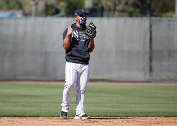 Torres trabaja duro para ganar juegos con Yanquis