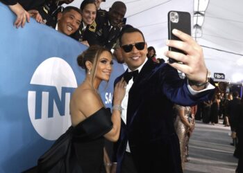 J-Rod continúa: López y Rodríguez dicen que siguen juntos