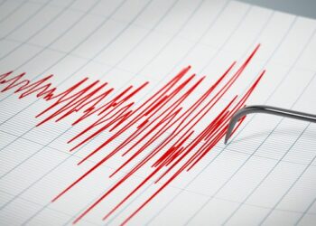Un fuerte sismo sacude Grecia; se siente en los Balcanes