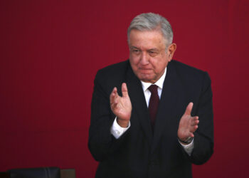 Presidente mexicano quiere reformar organismos autónomos