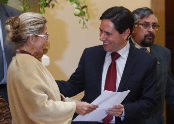 Renunció presidente de Tribunal Electoral boliviano