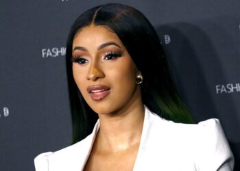 La rapera Cardi B se enfrenta a un congresista de Wisconsin