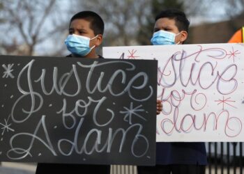 Chicago publicará video de policía que dispara fatalmente a un niño de 13 años
