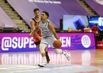 Gladiadores cedió ante Cocodrilos y mantiene el tercer puesto del grupo A