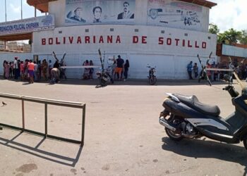 Polisotillo retuvo a 400 personas por violar decreto presidencial