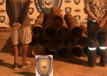 Policías atraparon a dos hombres por hurtar en El Tigre