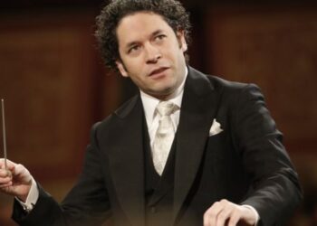 Gustavo Dudamel se convertirá en director de la Ópera de París