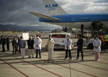 Ecuador declaró estado de excepción en ocho provincias por repunte del COVID-19