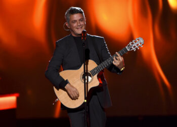 Alejandro Sanz: “Me voy a comer ese escenario" en #LAGIRA