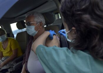 España se apresta a relajar sus medidas contra la pandemia
