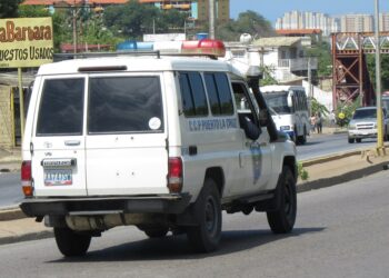 Oficiales del estado atraparon a tres solicitados