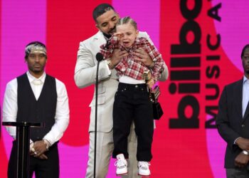 Drake, Pink, The Weeknd ganan a lo grande en los Billboard