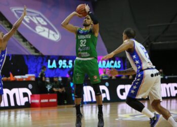 Guaiqueríes dominó el primero de la Final en la Superliga de Baloncesto