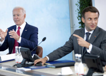 Macron expresa aprecio por retorno EE.UU. al escenario mundial