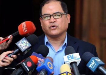 Diputado Valero avala que Colombia haya reabierto paso peatonal por el Puente Simón Bolívar