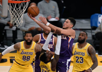 Campeón defensor, Lakers de Los Ángeles, se quedó en el camino