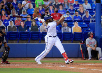 Vladimir Guerrero Jr. asumió liderato de jonrones en las Mayores