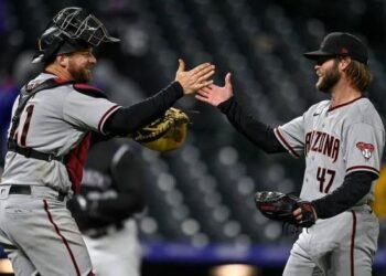 Arizona volvió a ganar después de 17 juegos perdidos