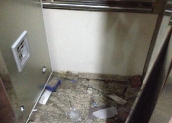 Un joven resultó herido, tras desplomarse ascensor en las Residencias Paseo Colón (+Fotos)