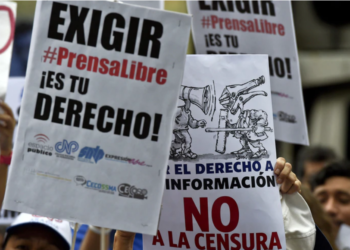 Organizaciones de periodistas y derechos humanos piden sanciones específicas por violación a la libertad de prensa en Venezuela