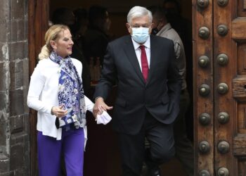Partido de López Obrador en México tendría mayoría en diputados