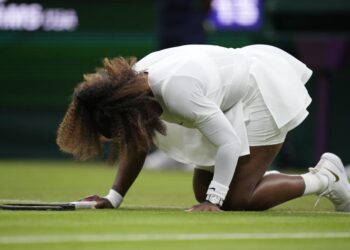Serena Williams se despide de Wimbledon por lesión