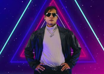 Tony Mercury presenta una versión deluxe del hit Play Me The Bolero