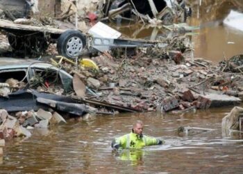 Suben a 161 los muertos en inundaciones al oeste de Alemania