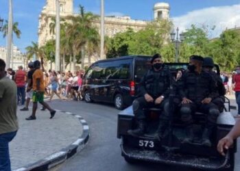Muere un hombre durante protestas en La Habana