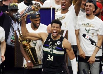 Giannis Antetokounmpo se erigió como el Jugador Más Valioso de las Finales de la NBA