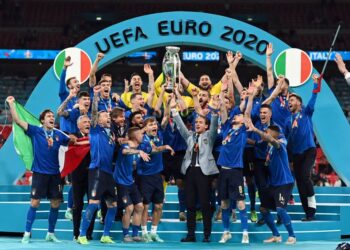 Italia vence a Inglaterra y conquista su segunda corona de la Eurocopa