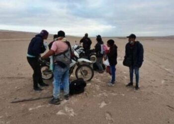 Rescataron a 22 venezolanos que se habían perdido en desierto Tacna