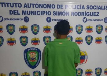 Detuvieron a un hombre por golpear a una mujer
