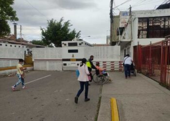 Sigue despejada entrada canal humanitario