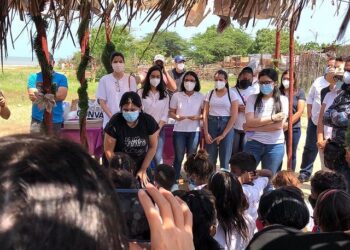Niños de Las Bateas de Maurica disfrutaron de su día junto a voluntarios de ConValores