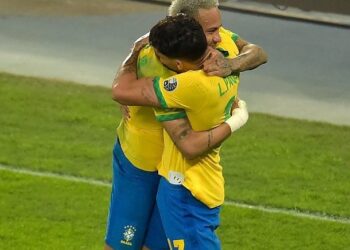 Brasil derrotó a Perú y buscará defender el título en el Maracaná
