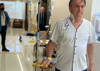 Bolsonaro fue dado de alta tras padecer una obstrucción intestinal