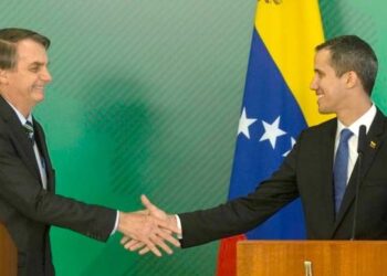 Gobierno de Bolsonaro rechaza actos de intimidación contra Guaidó